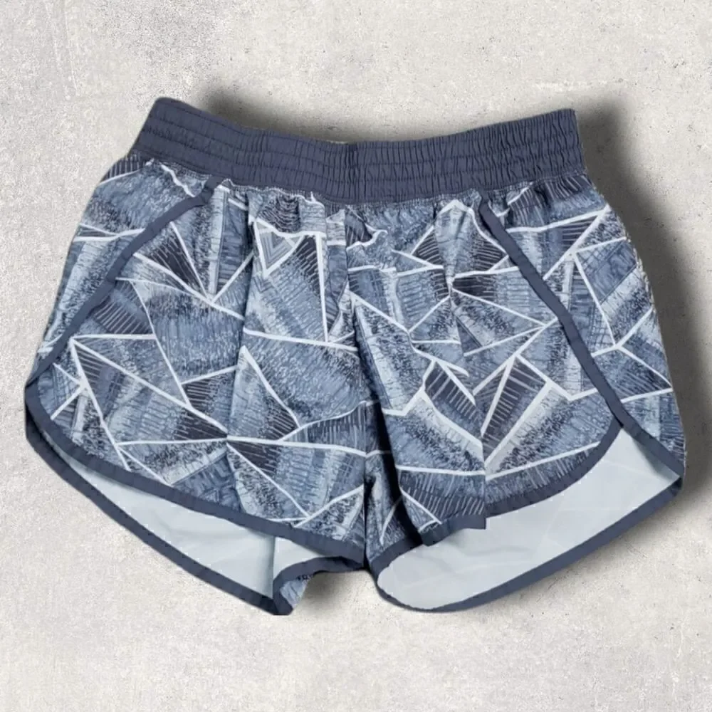CHAMPION 2-IN-1 RUNNING SHORTS, SIZE M